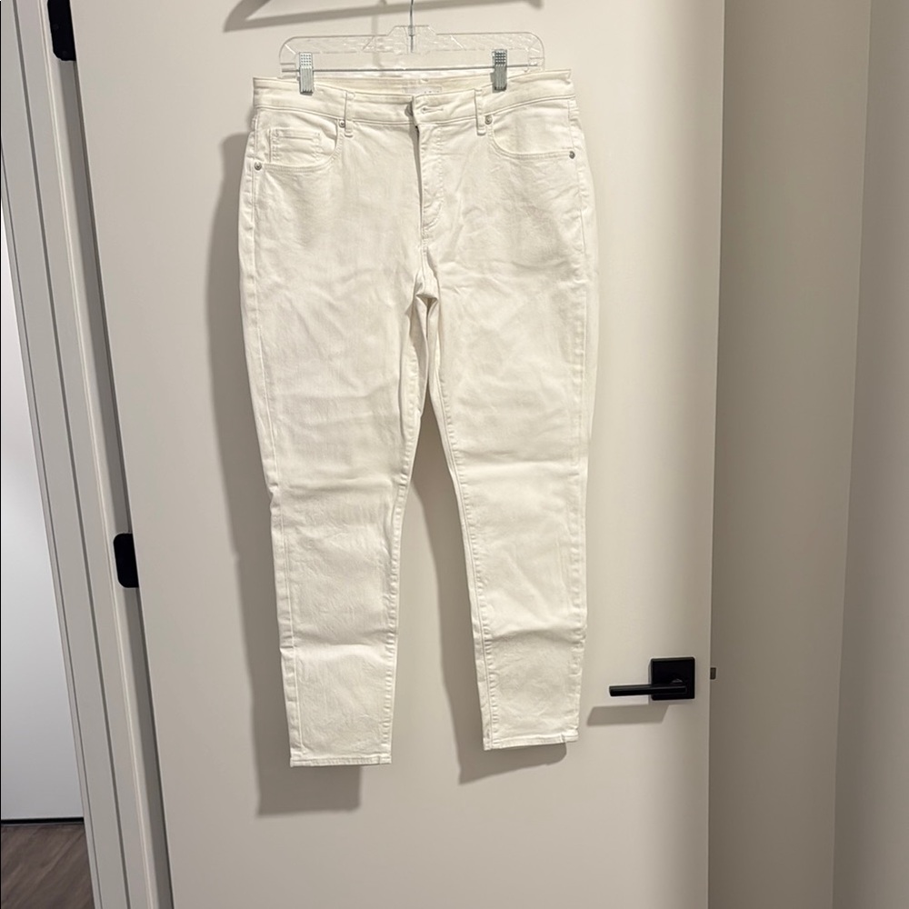 LOFT Curvy Skinny Crop White Jeans